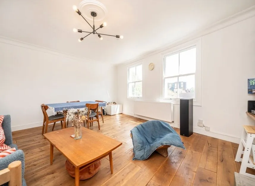 Goldsmiths Row, London, E2, photo 5