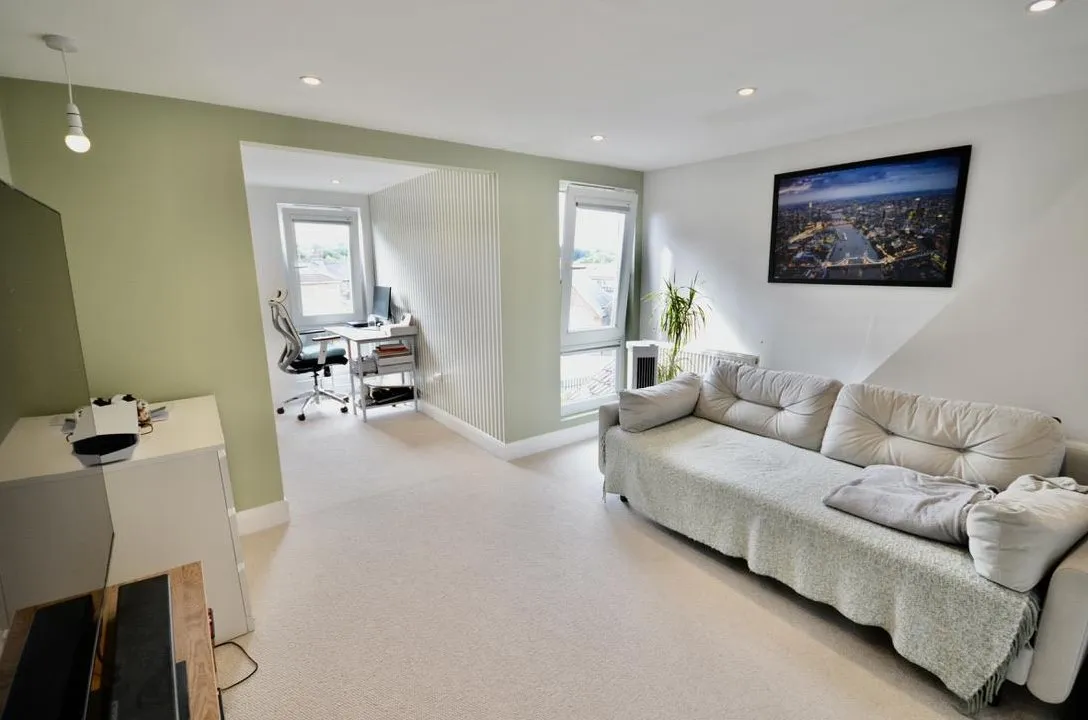 Tucker Street, Watford, photo 9