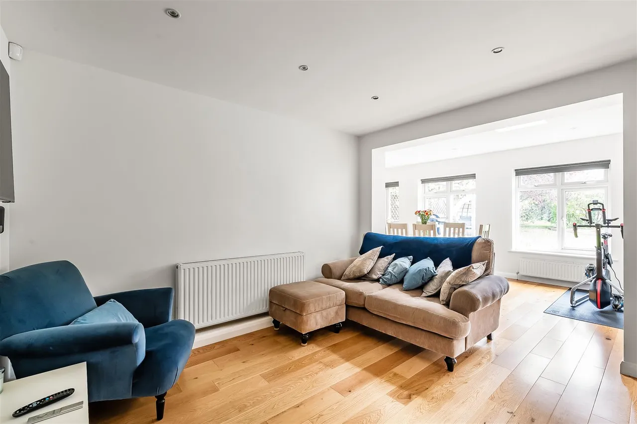 Agates Lane, Ashtead, KT21, photo 21