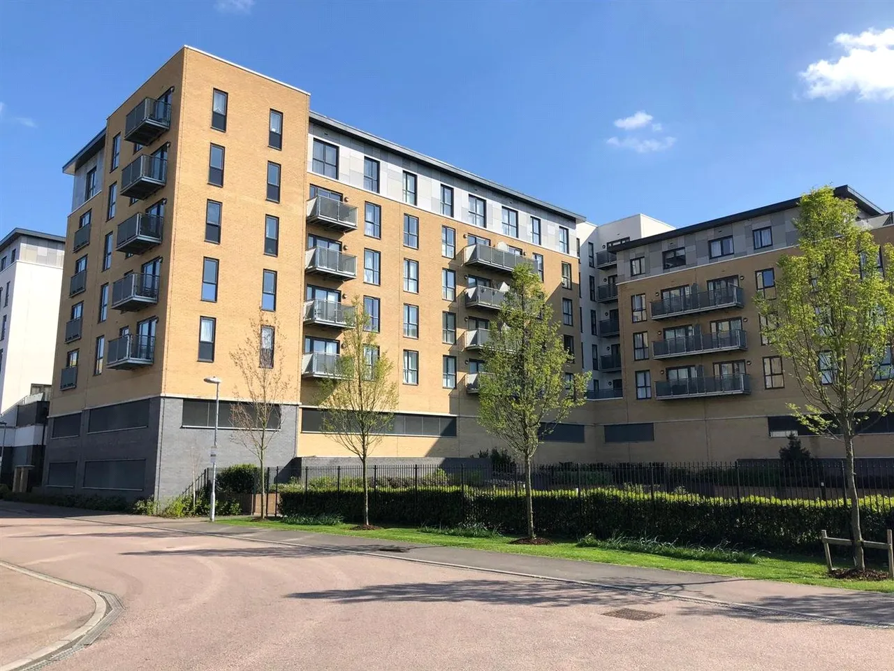 2 bed flat to rent, Jutland House, Belvedere Park, DA17