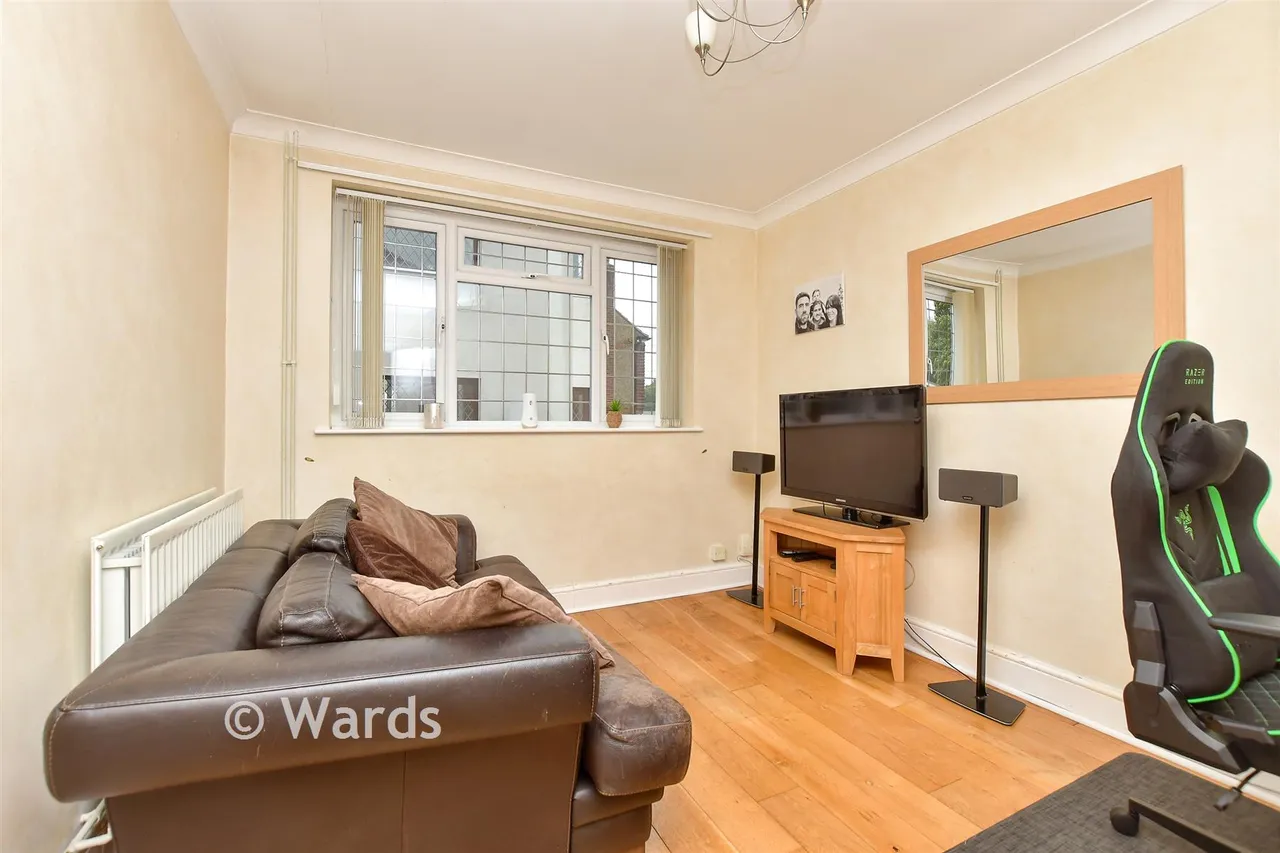 York Avenue, Walderslade, ME5, photo 13