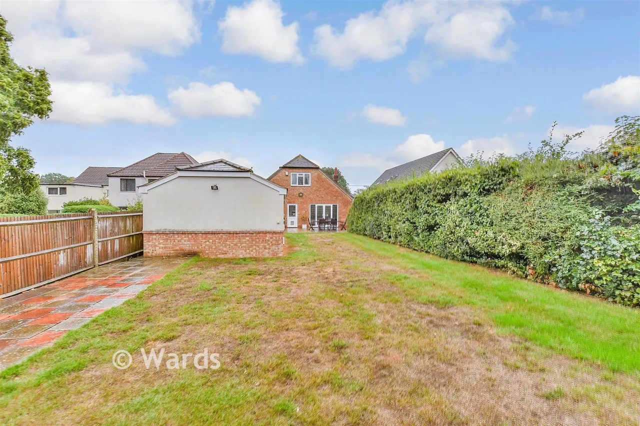 York Avenue, Walderslade, ME5, photo 16