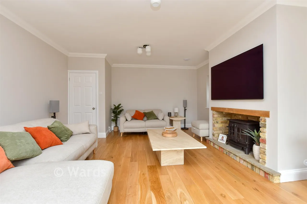 York Avenue, Walderslade, ME5, photo 5