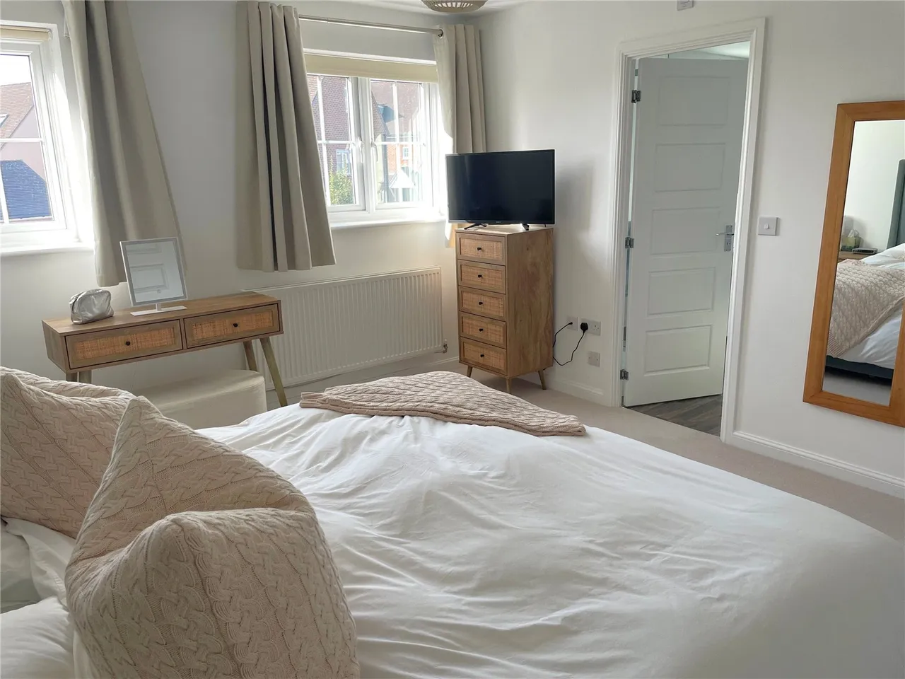 Greenhurst Drive, East Grinstead, RH19, photo 11