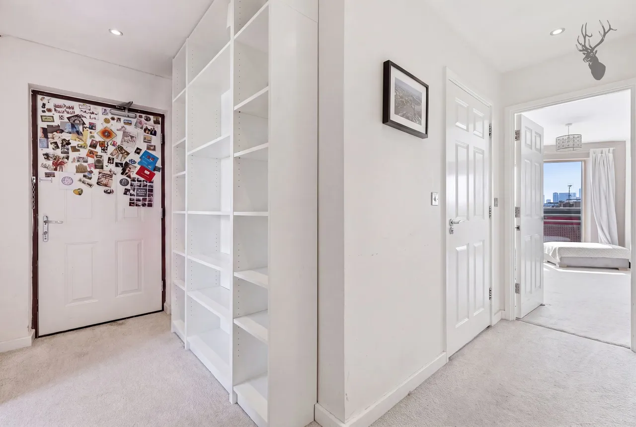 Pancras Way, London, E3, photo 12