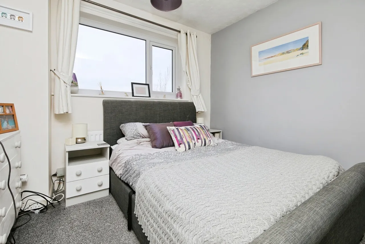 Cotswold Close, Long Eaton, NG10, photo 17