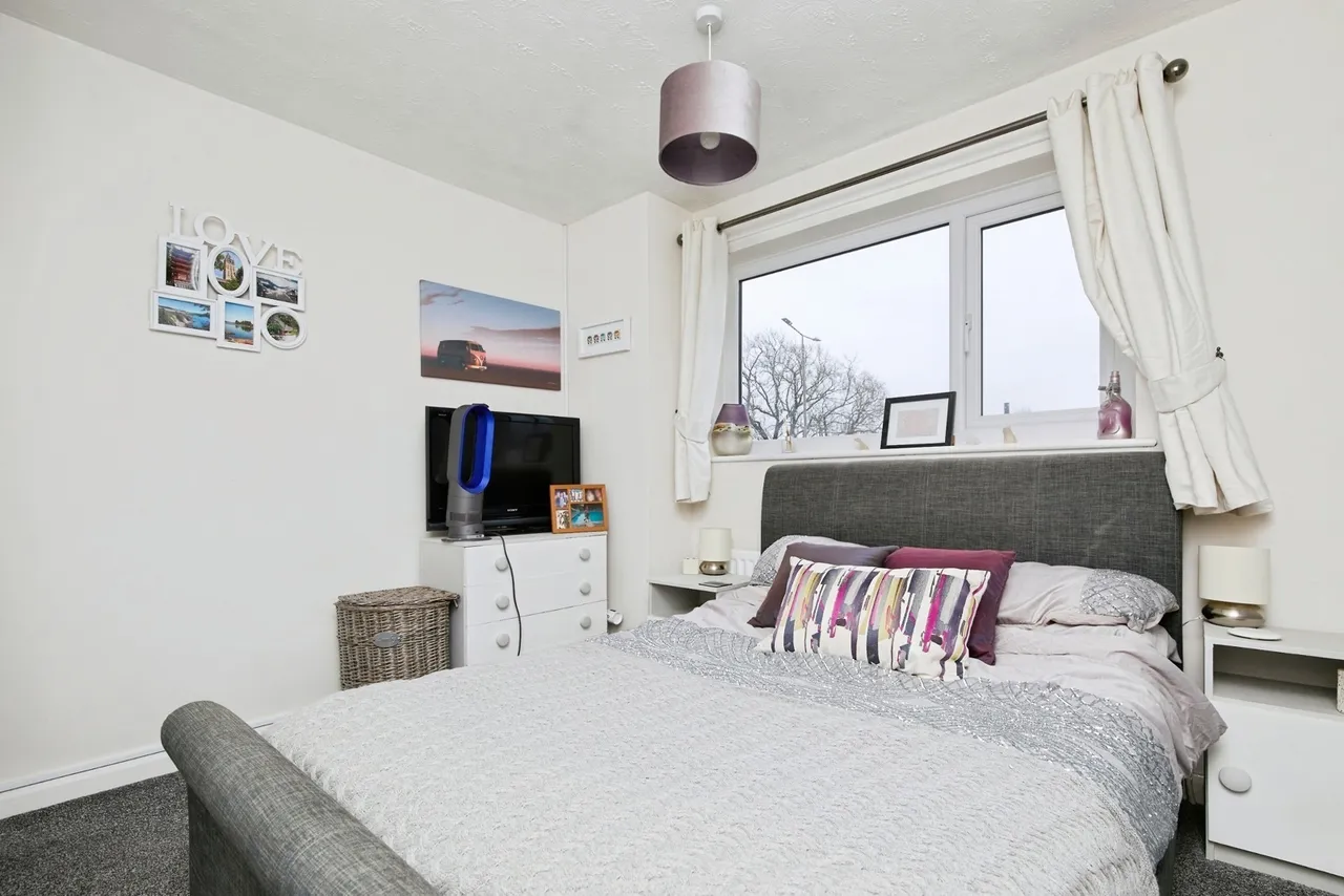 Cotswold Close, Long Eaton, NG10, photo 16
