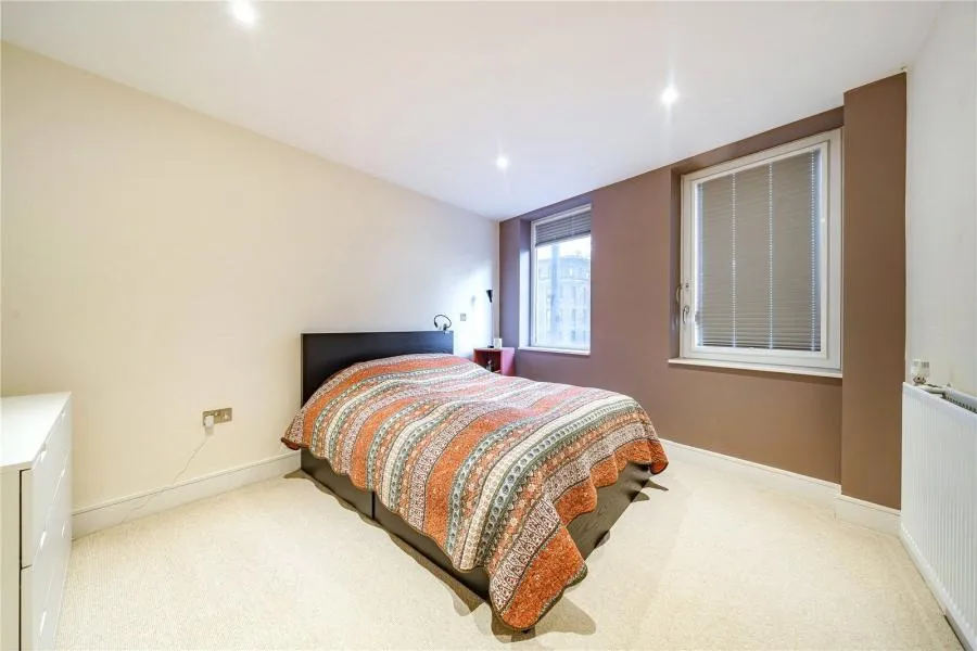 St. Annes Street, London, E14, photo 4