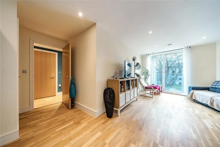 St. Annes Street, London, E14, photo 11
