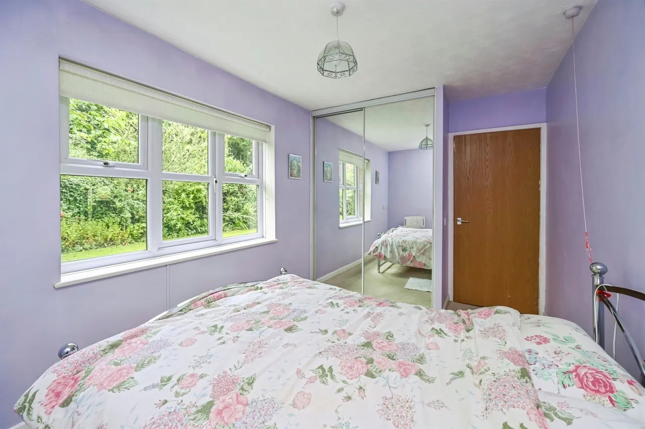 Tudor Court, Liverpool, L19, photo 8
