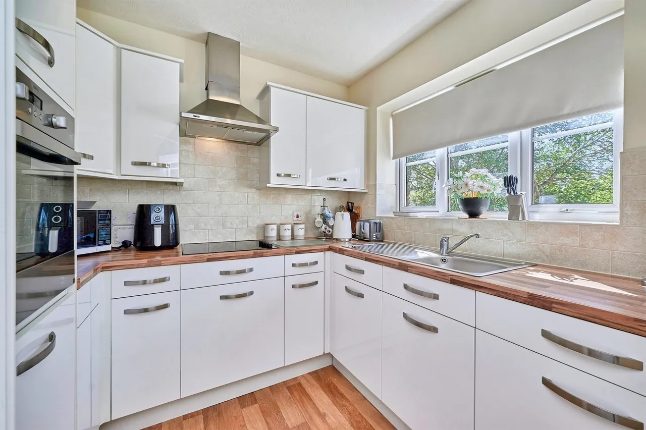 Radwinter Road, Saffron Walden, CB11, photo 3
