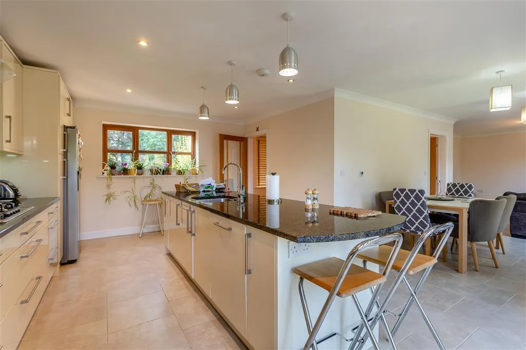 Grove Lane, Longthorpe, PE3, photo 8