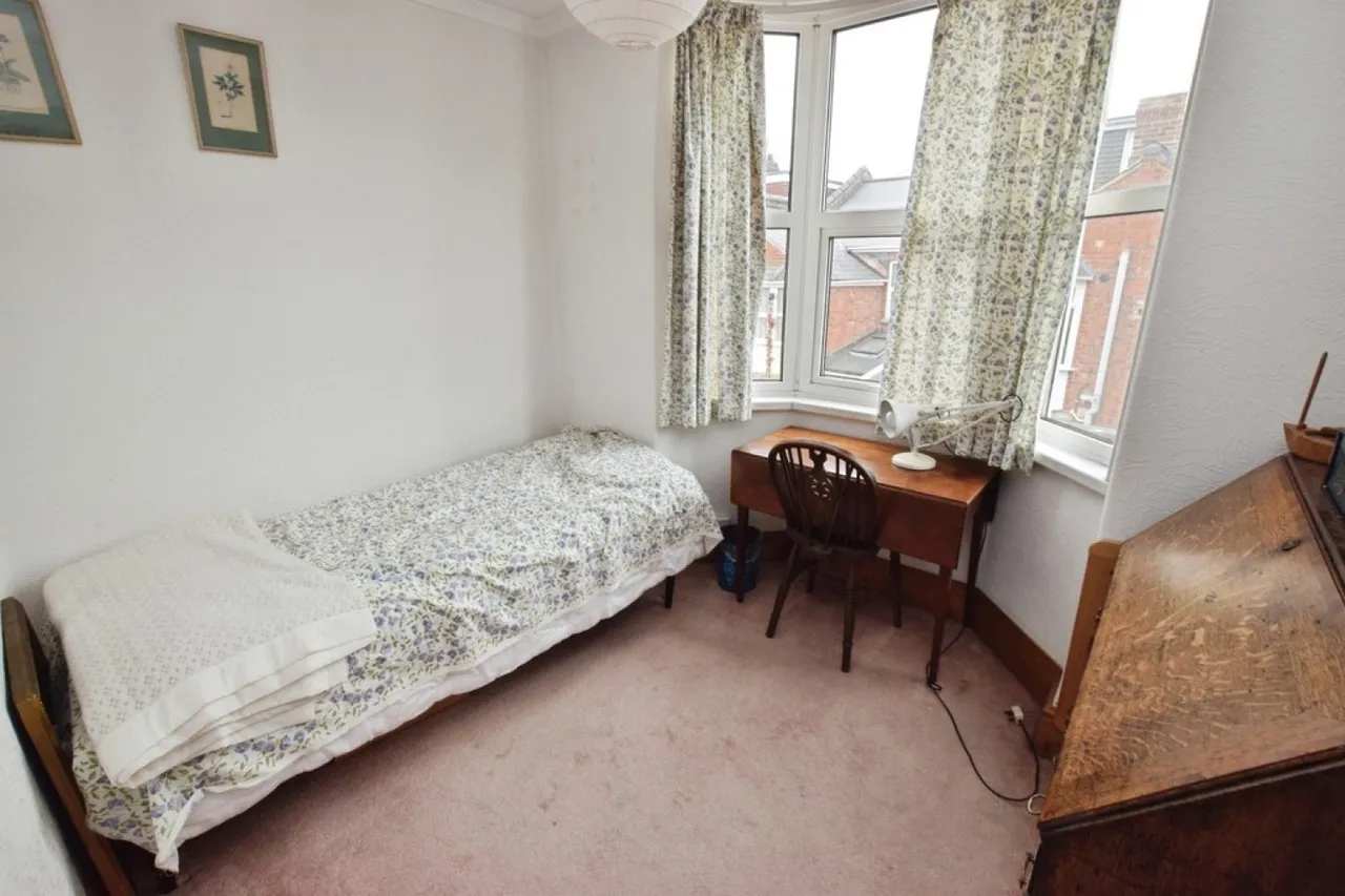 Barnardo Road, photo 8
