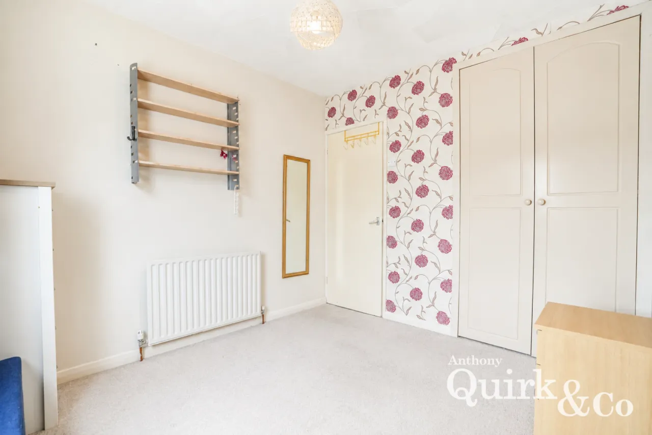 Gainsborough Avenue, Canvey Island, SS8, photo 7