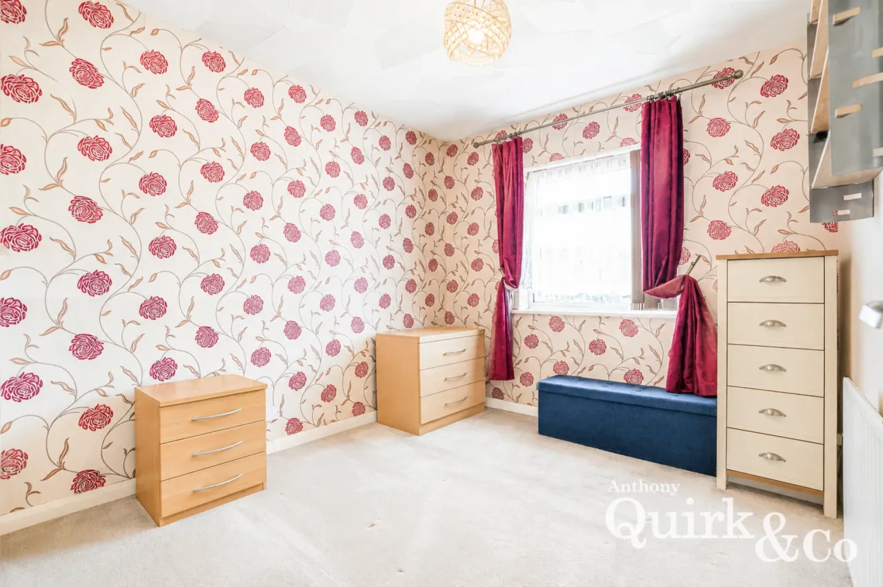 Gainsborough Avenue, Canvey Island, SS8, photo 6
