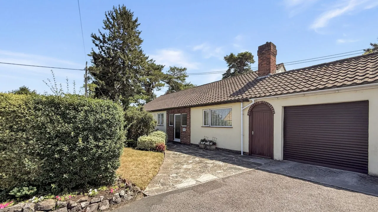 3 bed house for sale — Gipsy Lane, Warminster