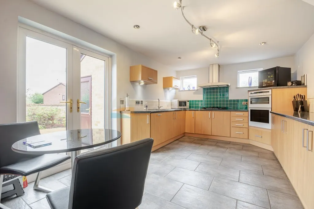 3 bed house for sale — Wisley Close, West Bridgford, Nottingham