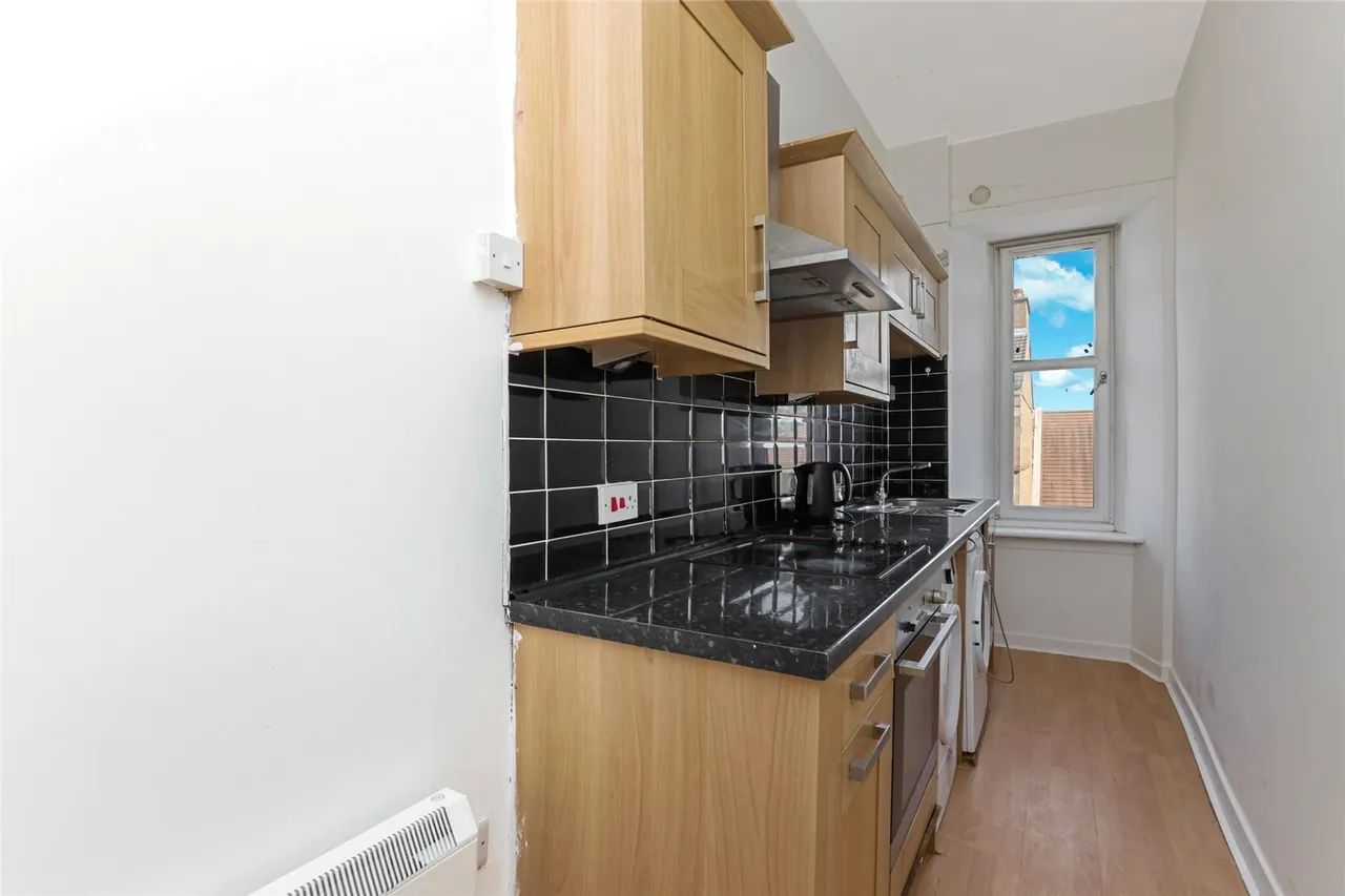 Cathcart Road, Glasgow, G42, photo 5