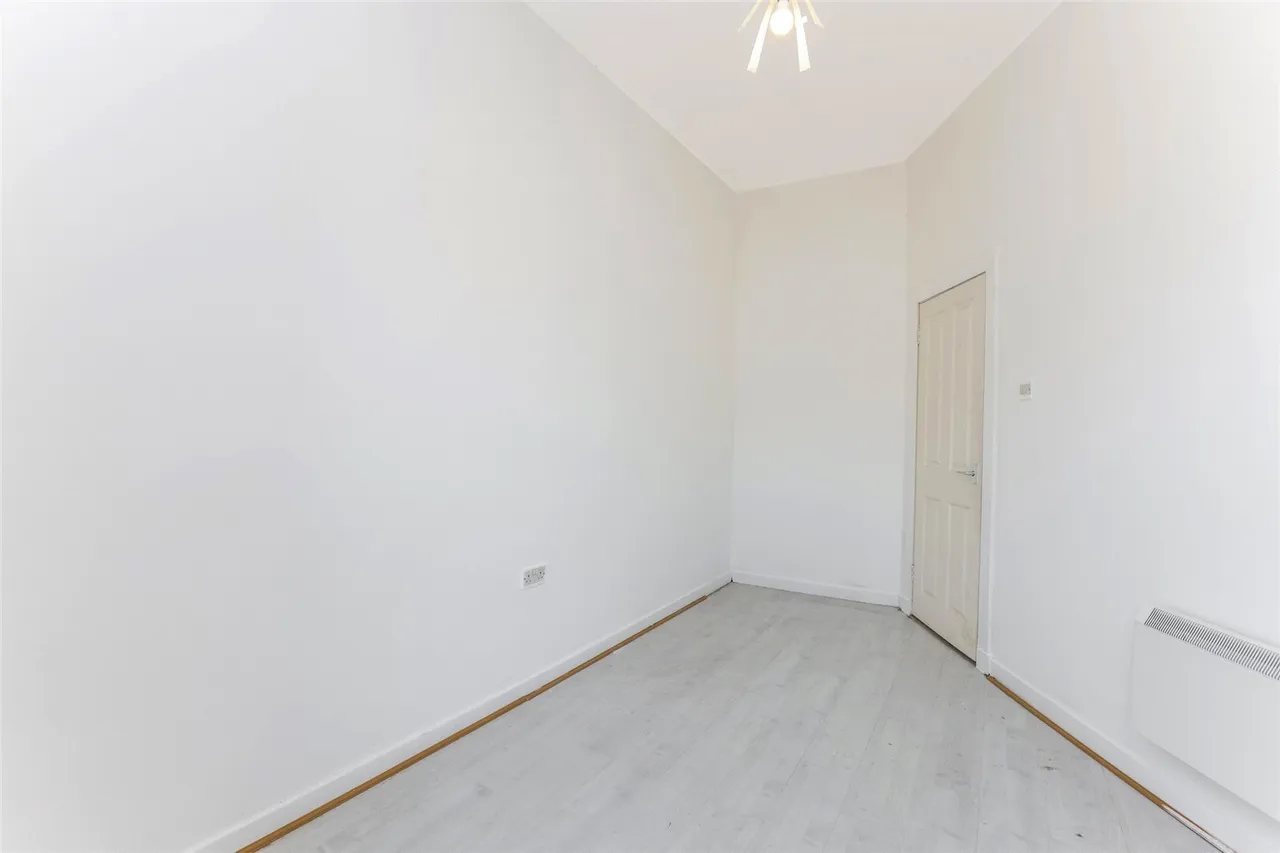 Cathcart Road, Glasgow, G42, photo 11
