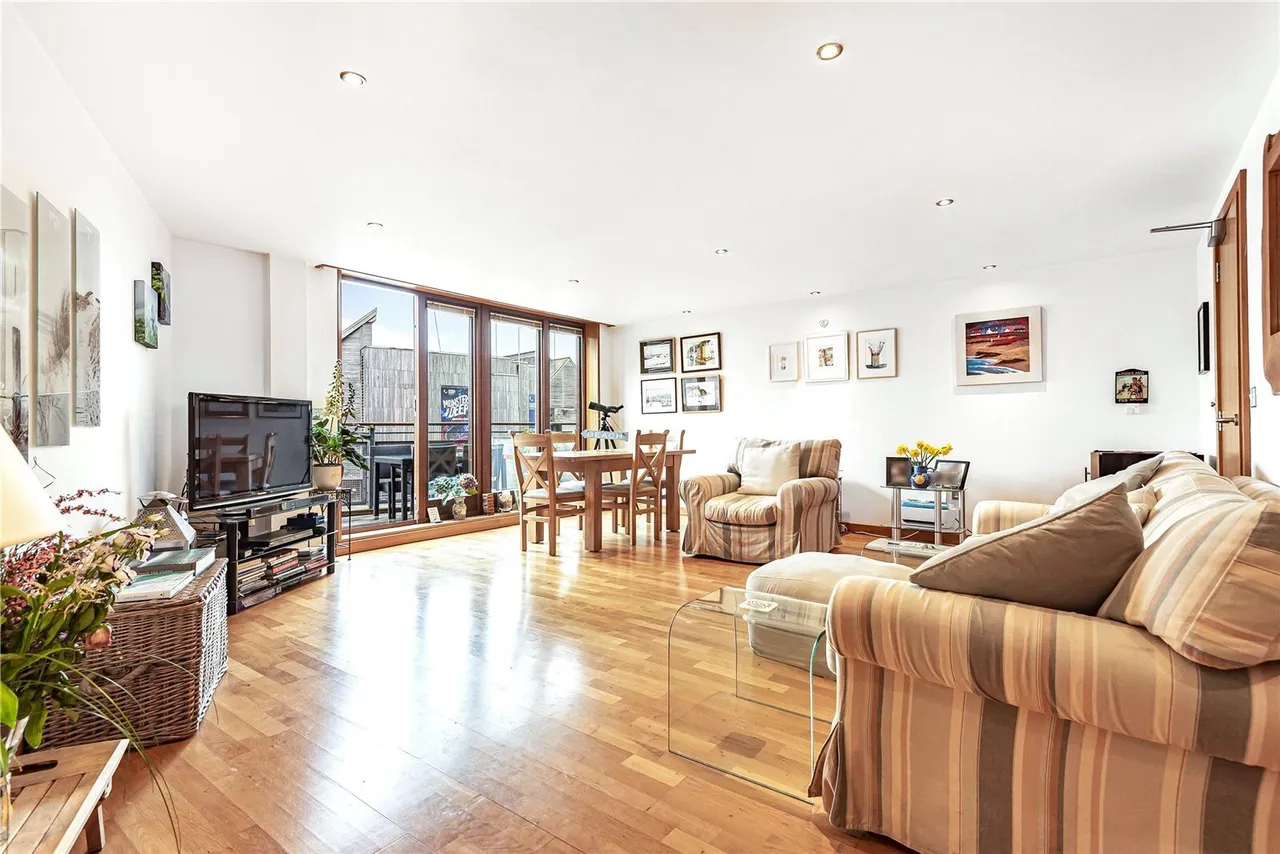 Maritime House, Discovery Quay, TR11, photo 3
