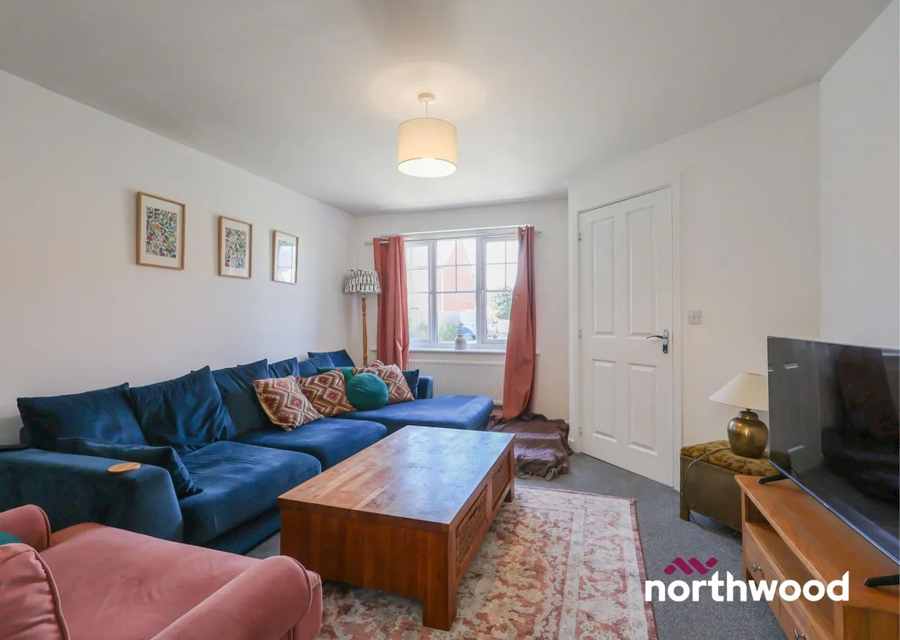 Holly Drive, The Heath, CW11, photo 2