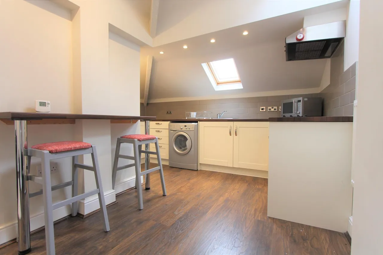 Cape Road, Warwick, CV34, photo 3