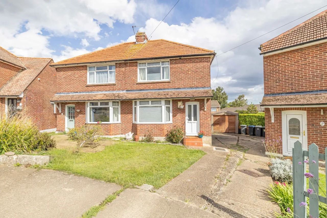 3 bed house for sale, Deansway Avenue, Sturry, CT2