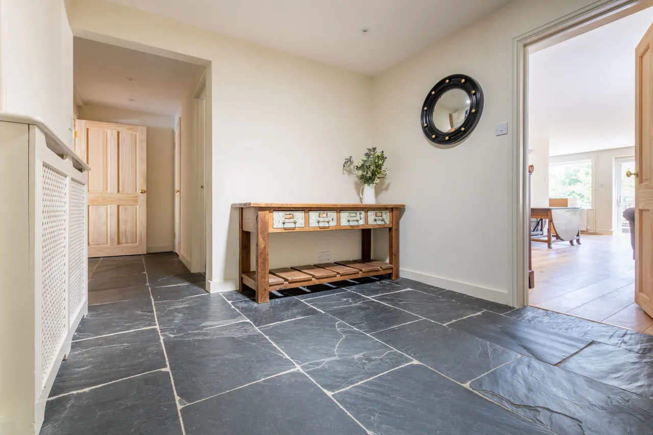 Watery Lane, Sparsholt, OX12, photo 18