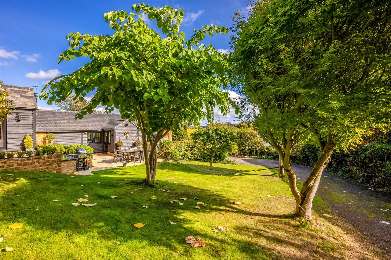 School Lane, Warmington, OX17, photo 18