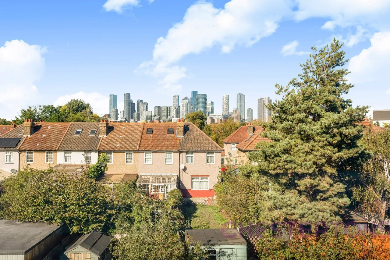 Manchester Road, London, E14, photo 10