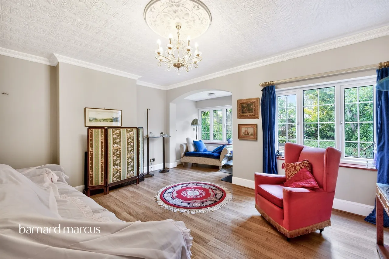 Upper Richmond Road West, Richmond, TW10, photo 3