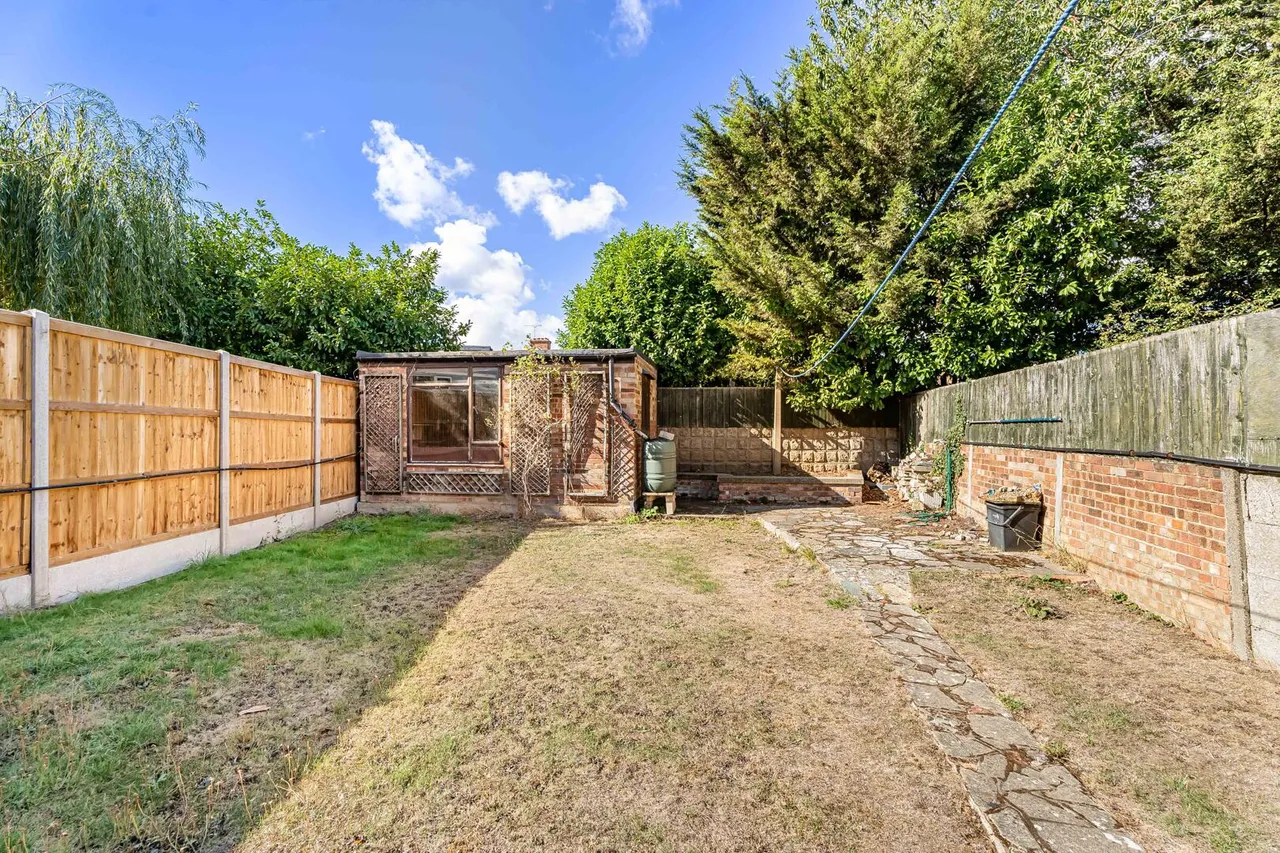 Nursery Close, Enfield, EN3, photo 21