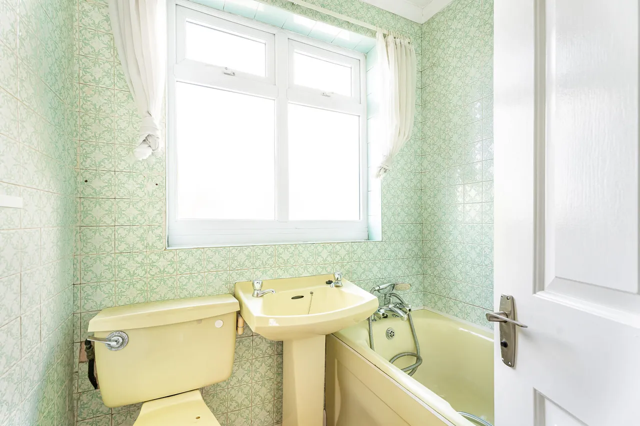 Nursery Close, Enfield, EN3, photo 18