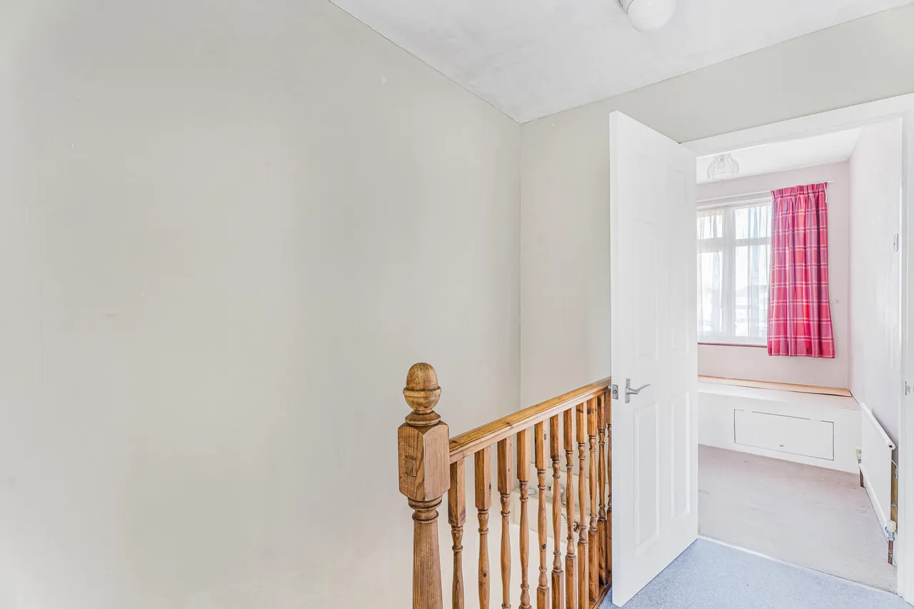Nursery Close, Enfield, EN3, photo 12