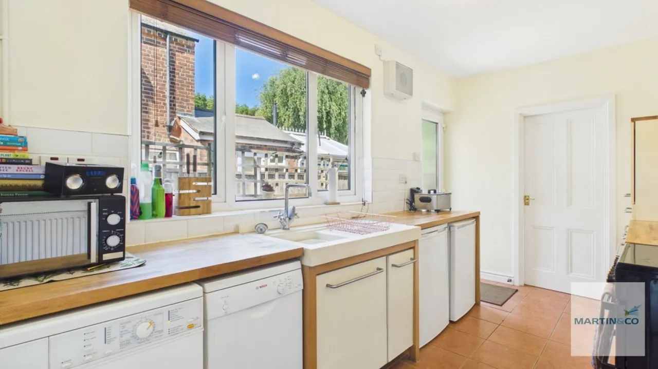 Reddicap Heath Road, Sutton Coldfield, photo 7
