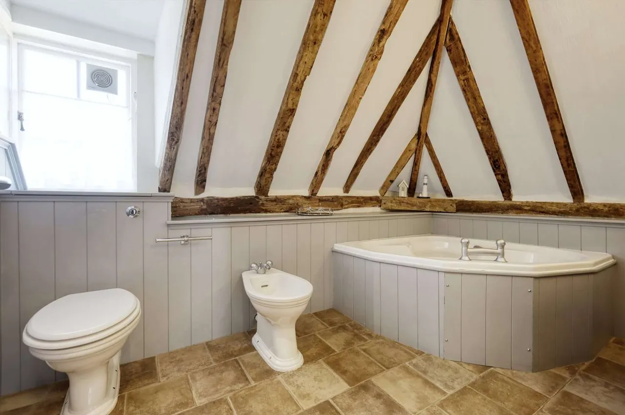 Buttleys Lane, Dunmow, Essex, CM6 1SJ, photo 10