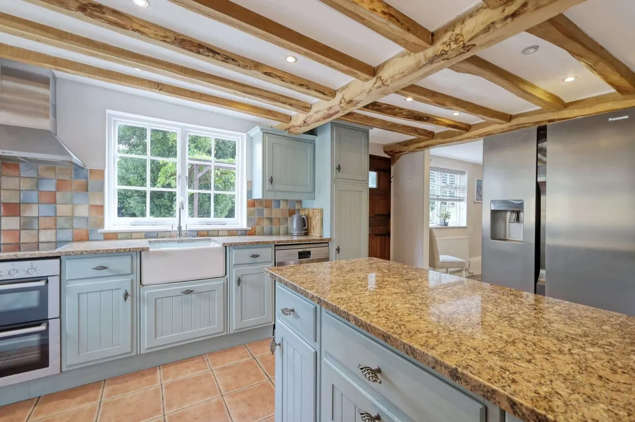 Buttleys Lane, Dunmow, Essex, CM6 1SJ, photo 6