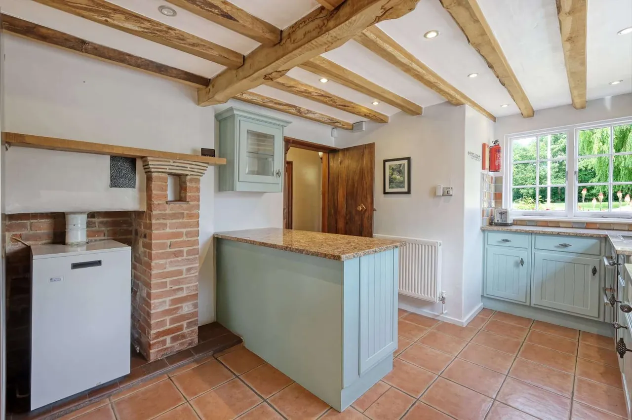 Buttleys Lane, Dunmow, Essex, CM6 1SJ, photo 7