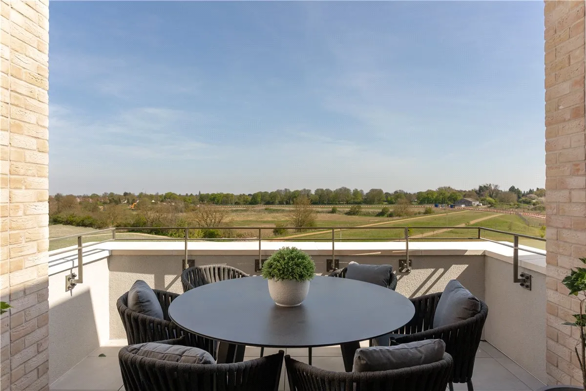 3 bed flat for sale, Eddington Avenue, Eddington, CB3