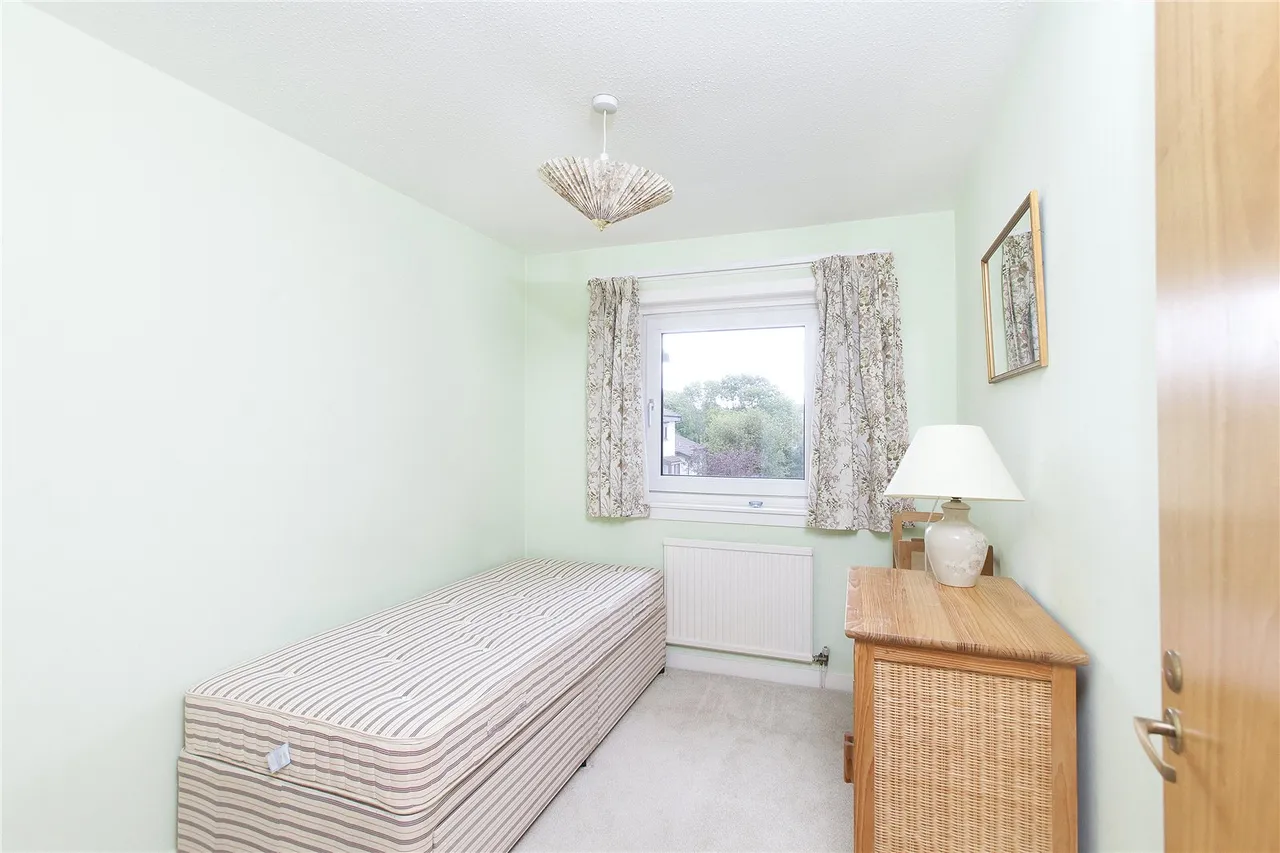 Myreside Court, Edinburgh, EH10, photo 7