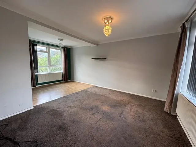 Fern Bank Drive, Manchester, photo 2