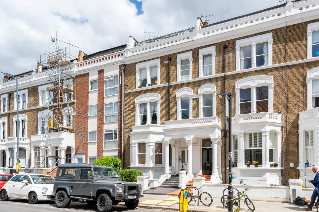 1 bed flat for sale — Flat 10, 62 Sinclair Road, London