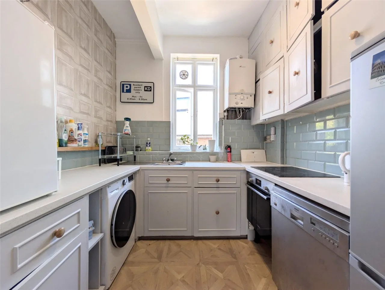 The Towers, Parson Street, London, NW4, photo 5