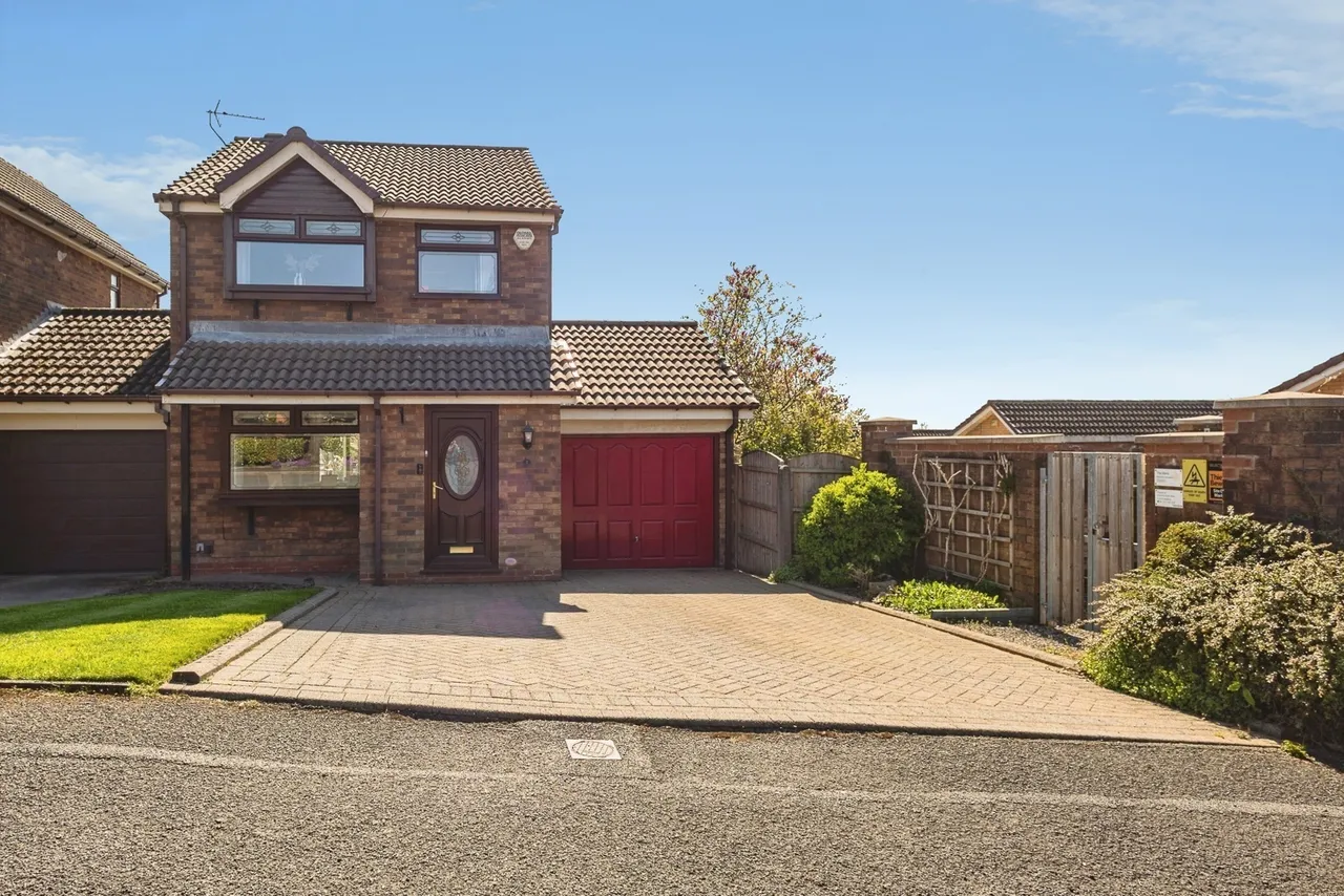 3 bed house for sale — The Mere, Ashton-under-Lyne, Greater Manchester, OL6
