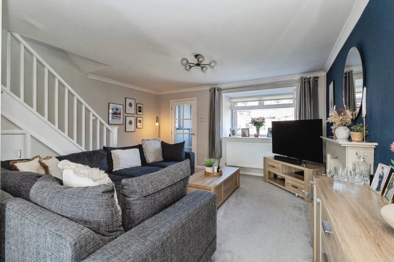 The Mere, Ashton-under-Lyne, Greater Manchester, OL6, photo 4