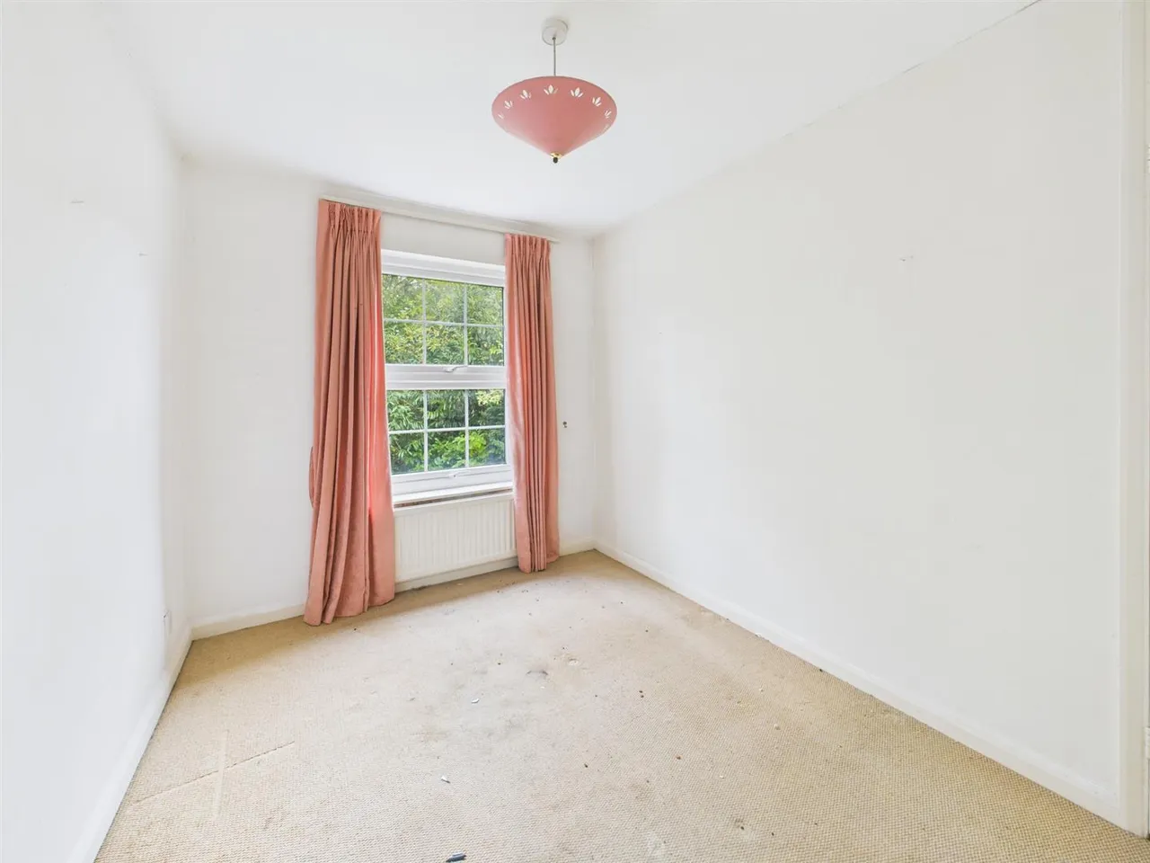 Armstrong Close, Pinner, HA5 2LA, photo 6