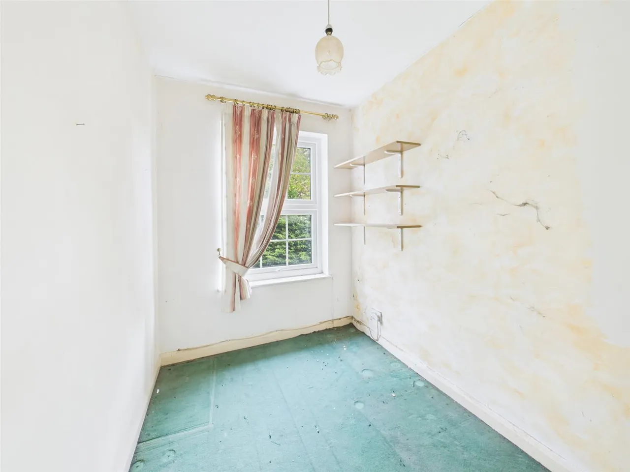 Armstrong Close, Pinner, HA5 2LA, photo 5