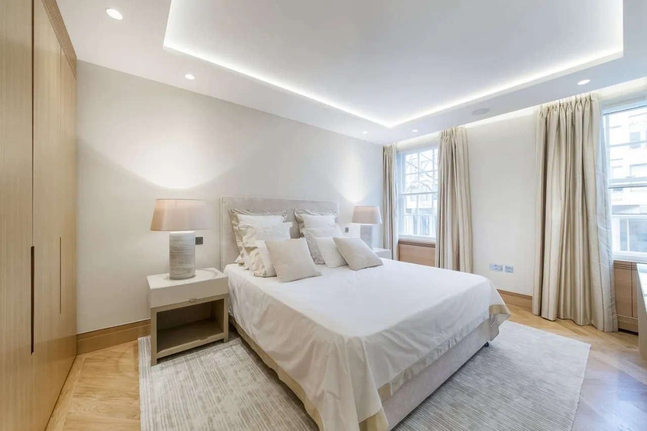 Upper Grosvenor Street, London, W1K 2NW, photo 8