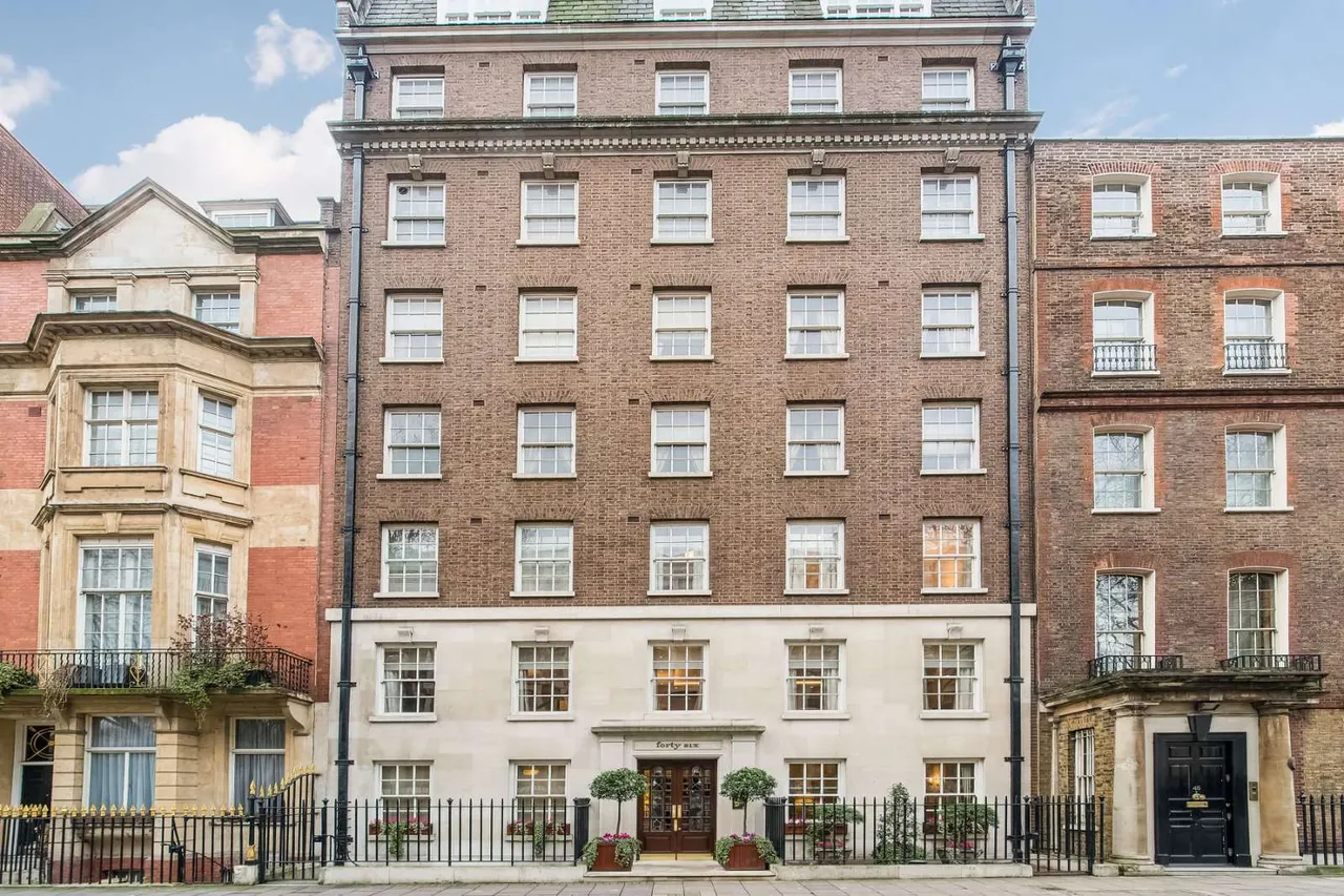 Upper Grosvenor Street, London, W1K 2NW, photo 3