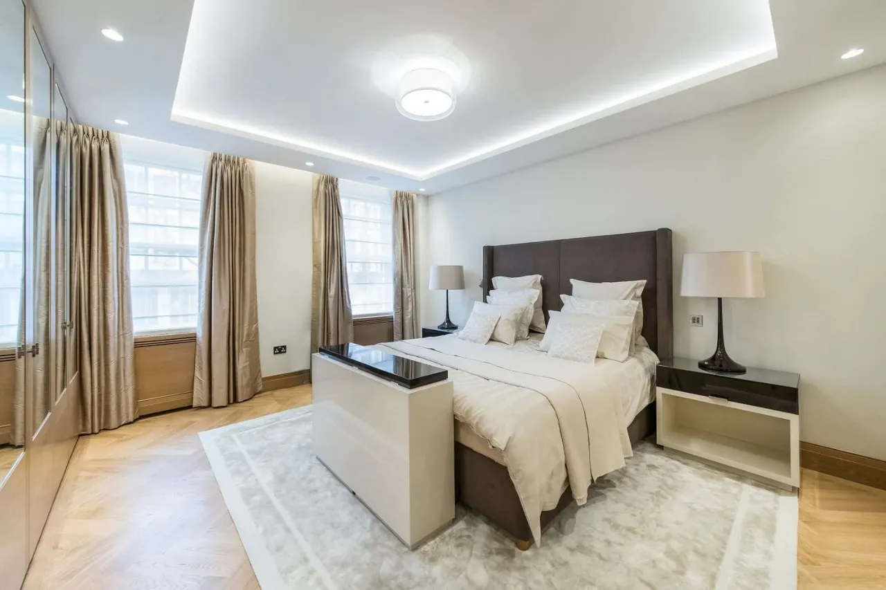 Upper Grosvenor Street, London, W1K 2NW, photo 5